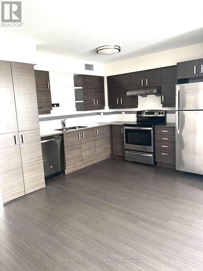 Photo du bâtiment - 8200 Birchmount Rd