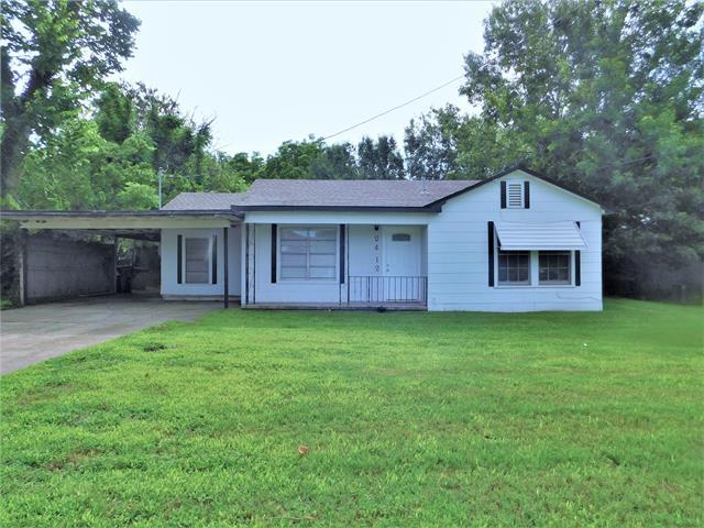 Primary Photo - 2412 N Carroll Blvd