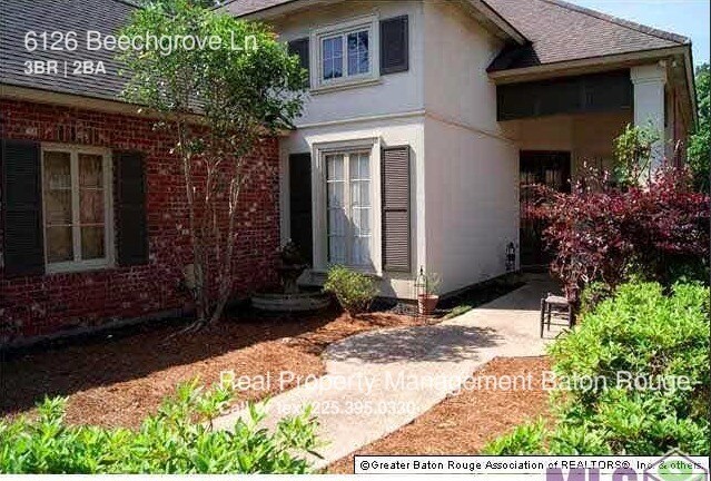 Foto del edificio - 6126 Beechgrove Ln