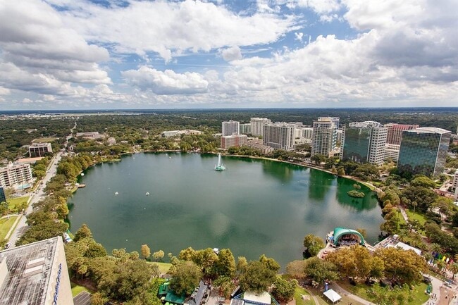 Building Photo - 150 E Robinson St