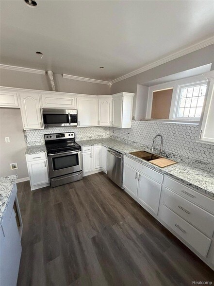 Foto del edificio - 9024 Quincy St