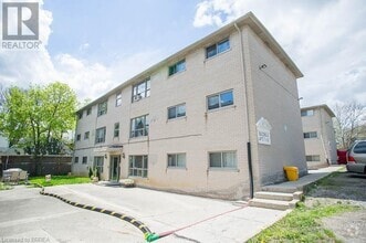Building Photo - 108 Creighton Rd