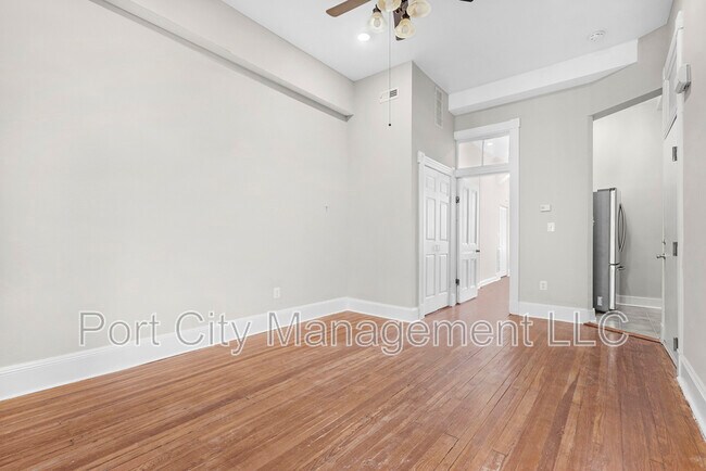 Foto del edificio - 2121 St Paul St