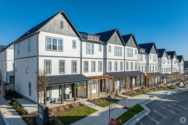 Building Photo - The Aria Townhomes