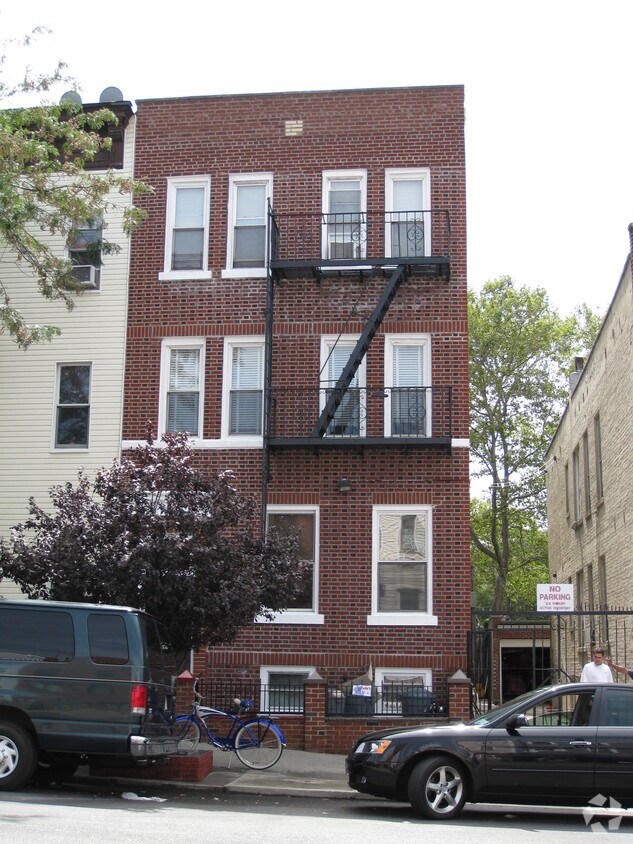 Primary Photo - 318 Prospect Ave