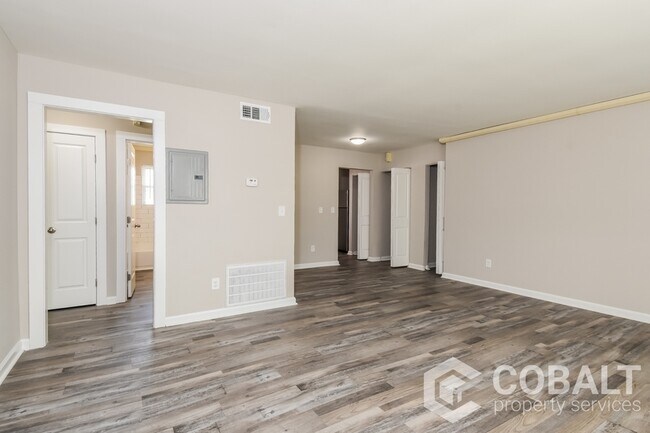 Foto del edificio - 3586 Jackson St