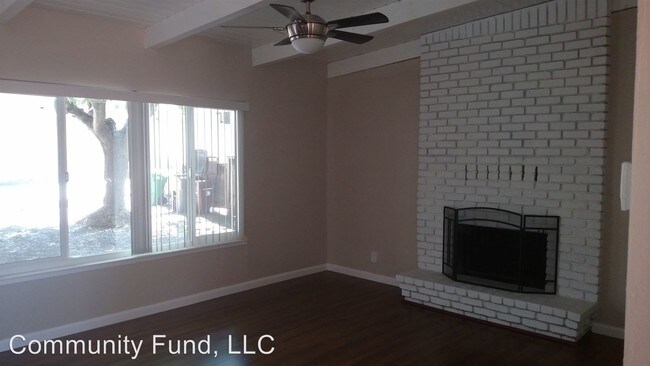 Building Photo - 673 Overhill Dr