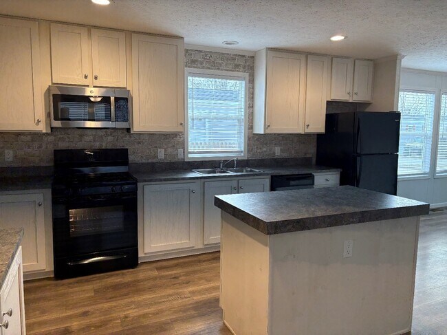 Building Photo - 1961 Winter Park Dr