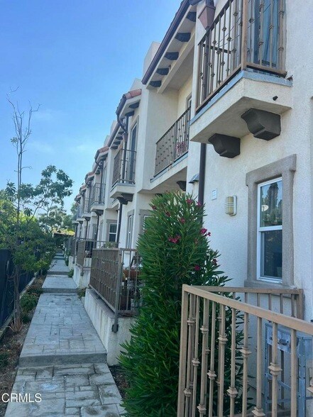 Foto principal - 7225 Apperson St