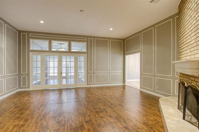 Building Photo - 1307 Newport Dr
