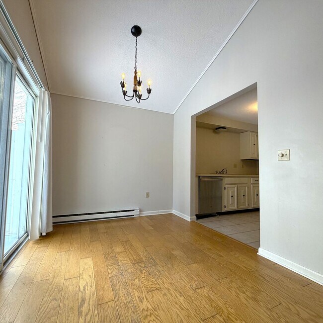 Foto del edificio - 9-11 Oakview Dr