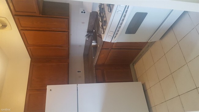 Foto del edificio - 2731 12th St