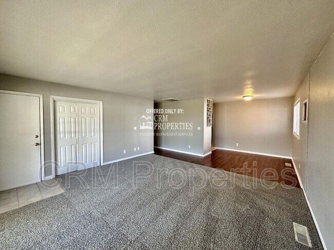 Building Photo - 5409 Arrowhead Blvd