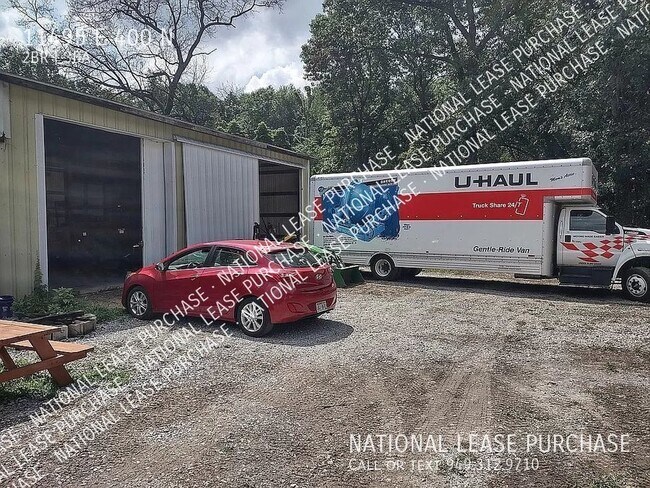Building Photo - Rent to Own Handyman Special with $6,000 D...