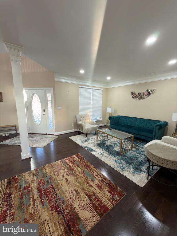 Building Photo - 13580 Den Hollow Ct