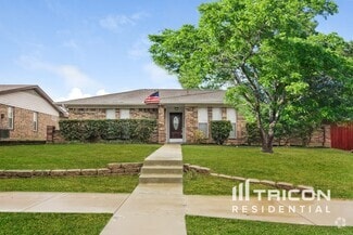 Building Photo - 1130 Wood Heights Dr