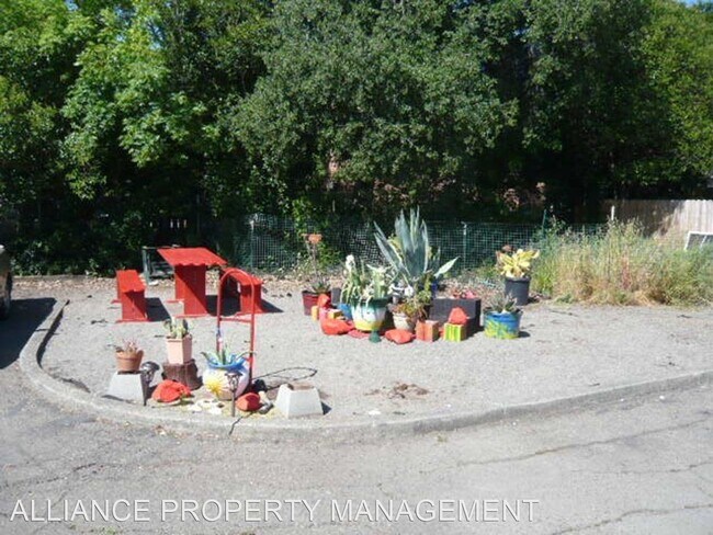 Foto del edificio - 4215 Sonoma Hwy