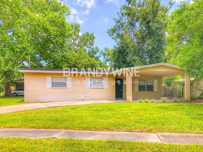 Building Photo - 5649 Falcon St W