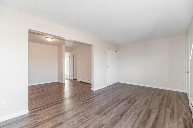 Building Photo - 8780 Galen Court - 14