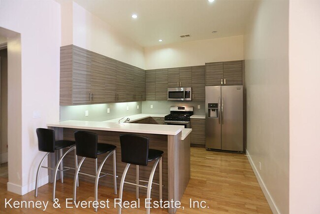 Foto del edificio - 4 br, 3 bath House - 4044 24th street