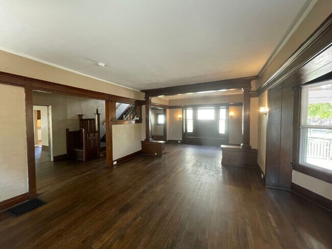 Building Photo - 171 Lexington Ave