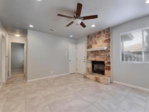 Building Photo - 9802 Hundred Oaks Cir