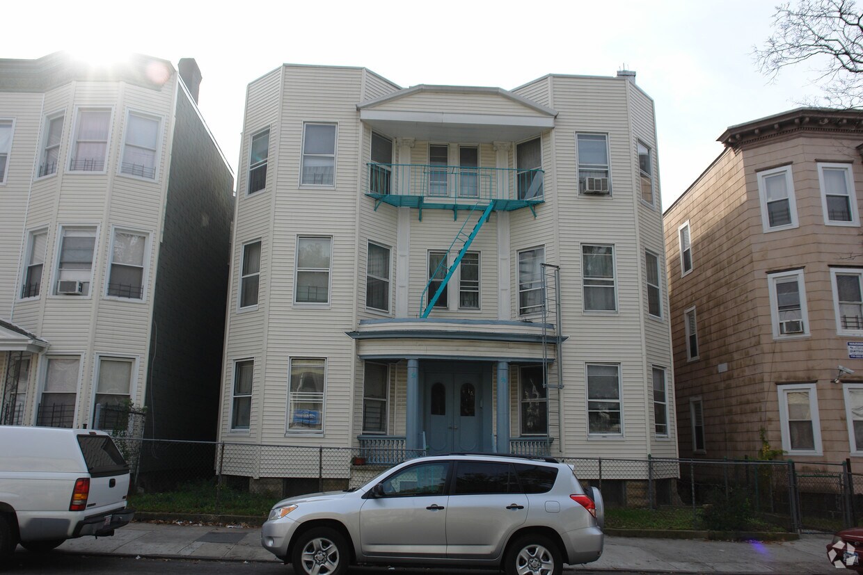 Foto del edificio - 54-56 Morris Cres