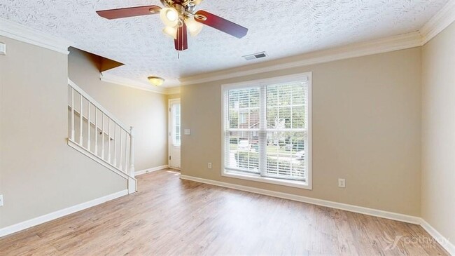 Building Photo - 4024 Riverside Pkwy