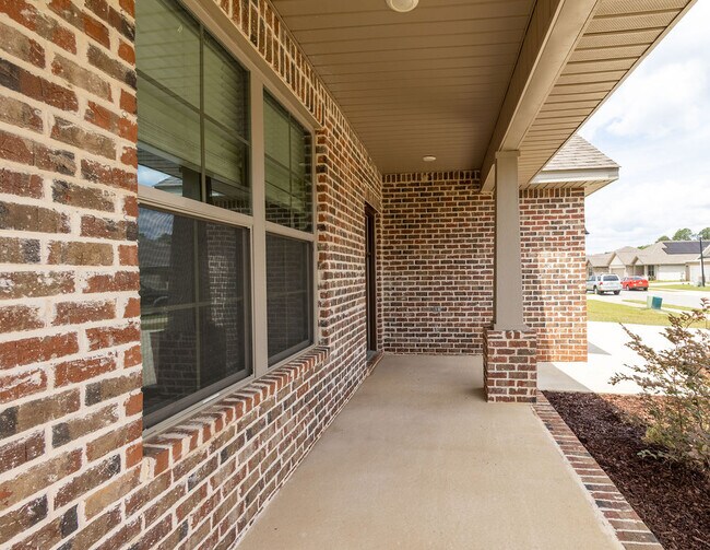 Building Photo - 6297 Sonoma Ln