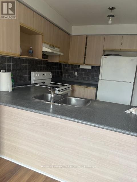 Building Photo - 65 Brickyard Way