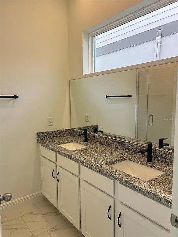 Building Photo - 10171 Pearson Ave