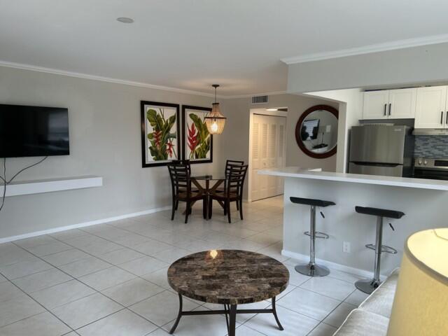 Building Photo - 205 Dorchester I