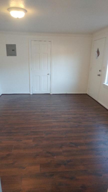 Building Photo - 4916 S. Wayne Rd Apt #1