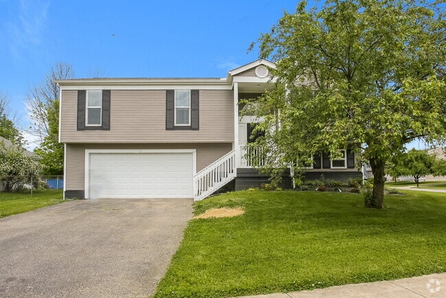 Building Photo - 6252 Tanbark Ct