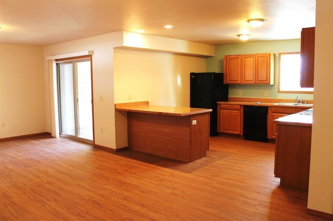 Building Photo - 1410 Worden Ave