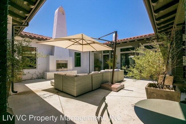 Building Photo - 6 br, 5.5 bath House - 12923 Blue Heron Cr