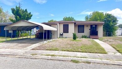 Building Photo - 1434 Daytona Dr