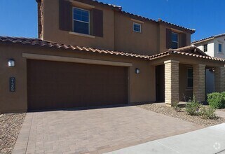Building Photo - 2128 E Kingbird Dr