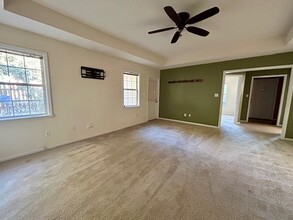 Building Photo - 3936 Heatherwoods Dr