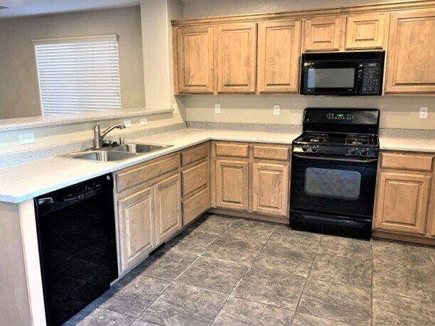 Foto del edificio - 8232 Wildwood Glen Dr