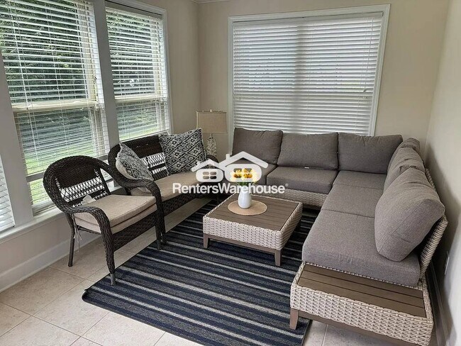 Foto del edificio - 1025 Applegate Dr
