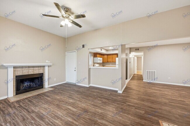 Foto del edificio - 431 Weaver St