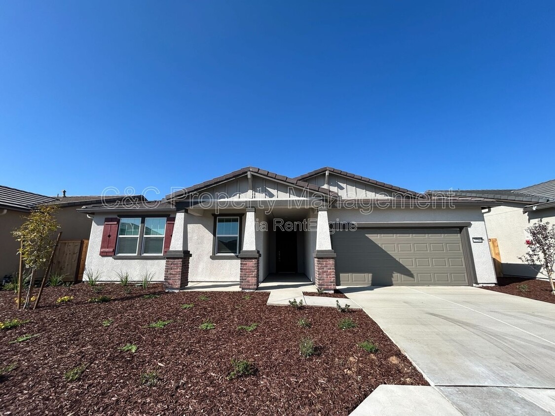 Primary Photo - 2254 S Sylmar Ave
