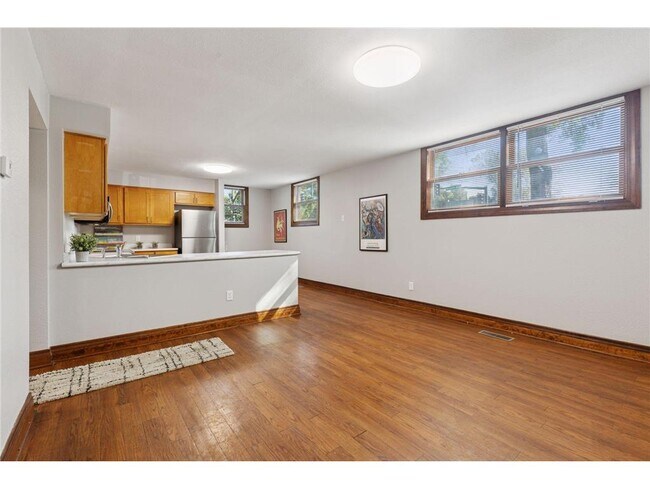 Foto del edificio - 5101 56th Ave N