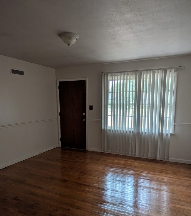 Building Photo - 1410 Colquitt Ave