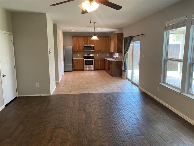 Foto del edificio - 3904 Ironstone Ln