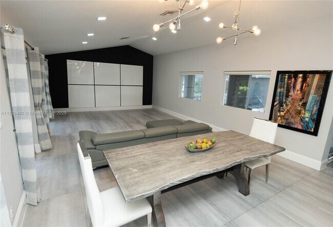 Foto del edificio - 6297 NW 69th Way