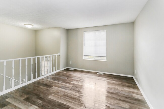 Foto del edificio - 3804 Big Walnut Dr