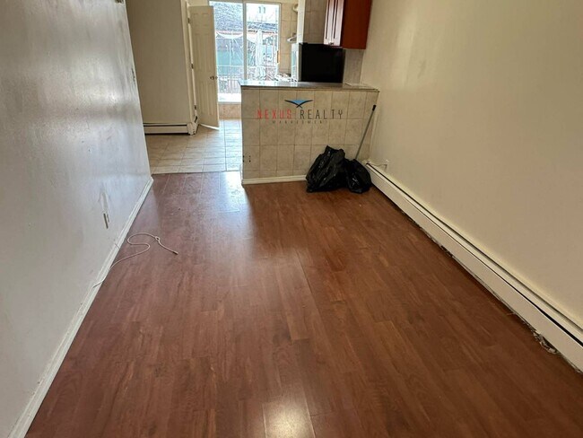 Foto del edificio - 26-61-61 30th St