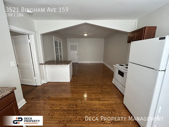 Building Photo - 3521 Bingham Ave